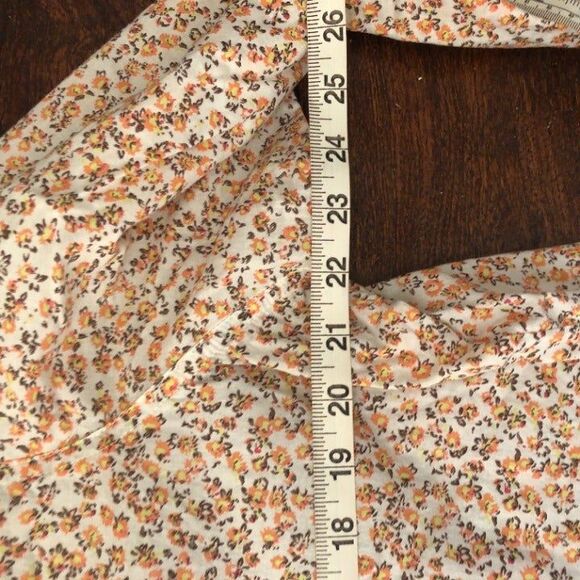 WRANGLER LIGHT WEIGHT FLORAL TOP 3X - Picture 4 of 5